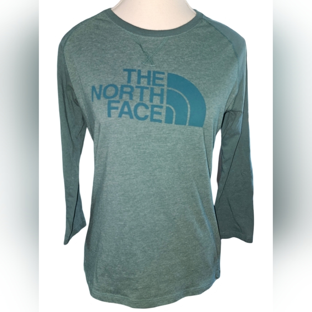 The North Face Women's Half Dome Long Sleeve Top Size Small - EUC - Picture 1 of 8